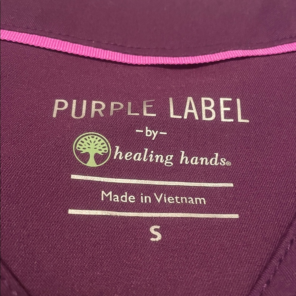 healing hands Purple Label V-neck Scrub Set in Deep Plum - Picture 6 of 11